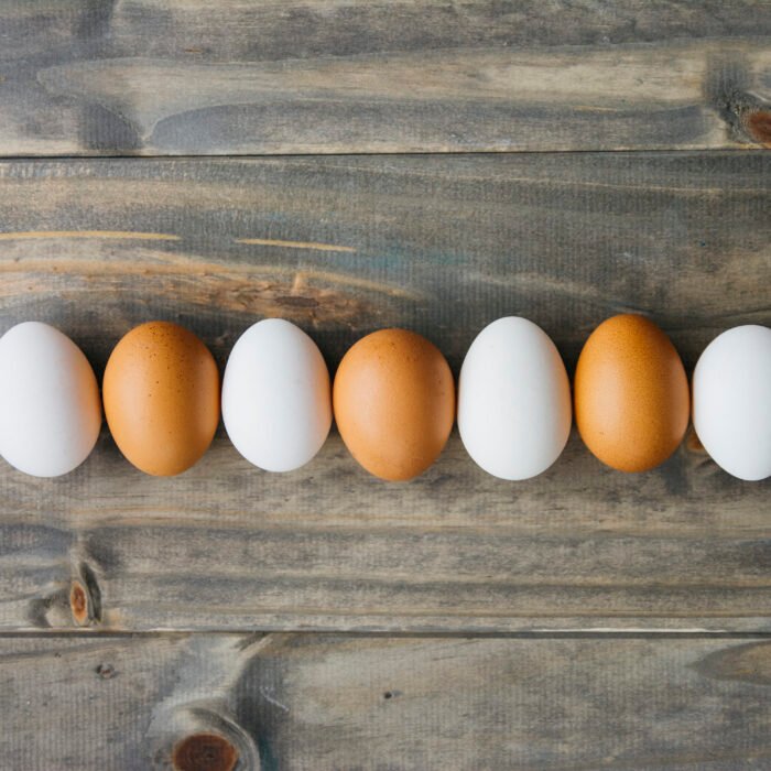 Brown Eggs vs White Eggs: Which Is Actually Healthier?