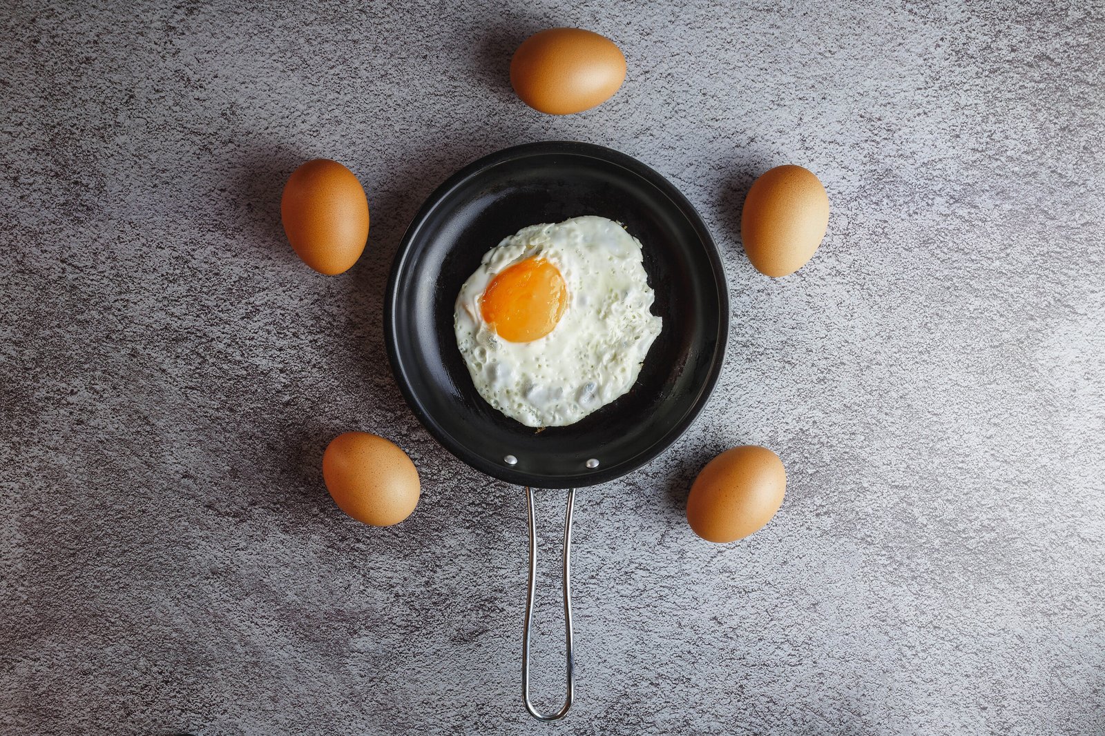Fried eggs